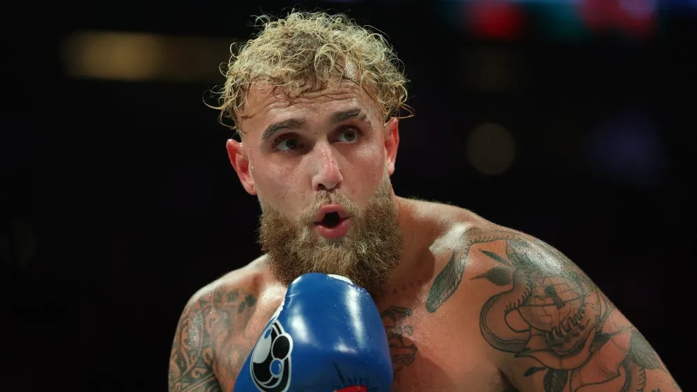 Jake Paul Kalahkan Julio César Chávez Jr. dengan Keputusan Bulat dalam Pertarungan 10 Ronde, Suruh Peragu ‘Diam Saja’ Setelah Menang