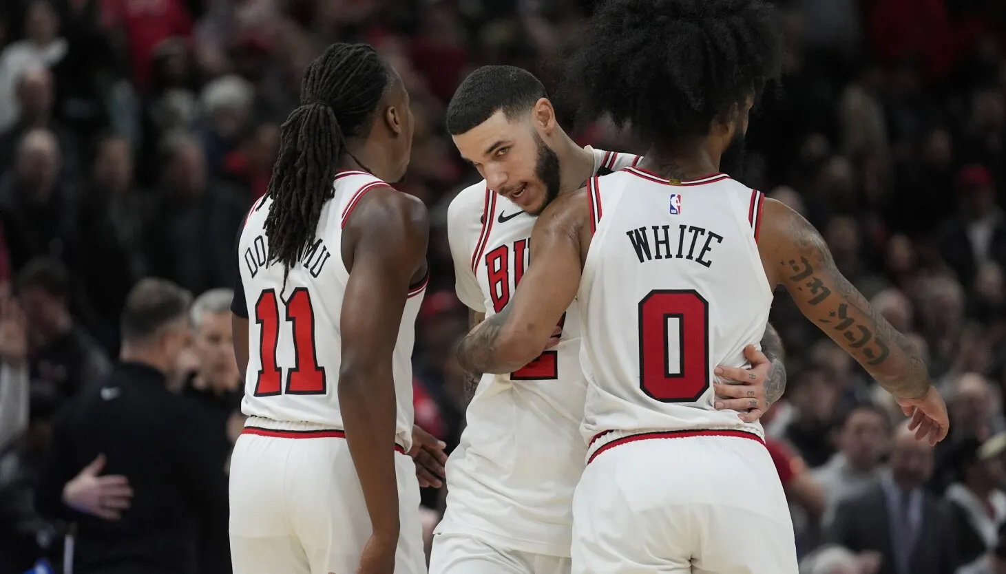 Bulls Menukar Lonzo Ball dengan Harapan Menjadi Pemburu, Bukan yang Diburu - Chicago Sun